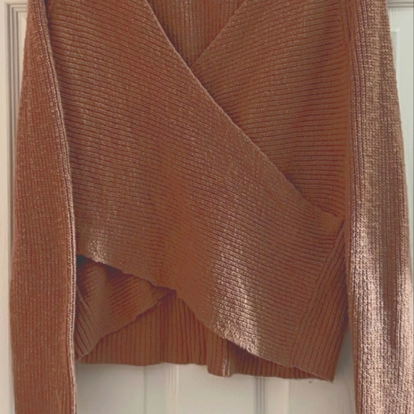Aerie mauve faux wrap sweater - Picture 4 of 4
